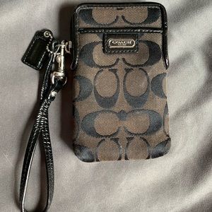 Wristlet